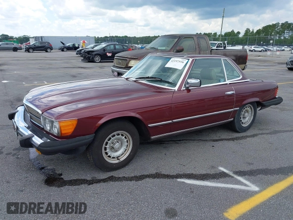 1985 Mercedes-Benz 380 z VIN WDBBA45C0FA026342, wystawiony jako IAAI lot #42197536 z przebiegiem 116 373 mil mil oraz . Historia ofert i sprzedaży dostępna na DreamBid. Obrazek 19.