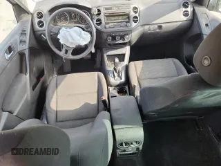 2012 Volkswagen Tiguan S с VIN WVGAV7AXXCW606008, выставлен на аукционе Copart как лот 62232655 с пробегом 184 316 миль миль и Списание • Salvage title. История ставок и продаж доступна на DreamBid. Изображение 8.