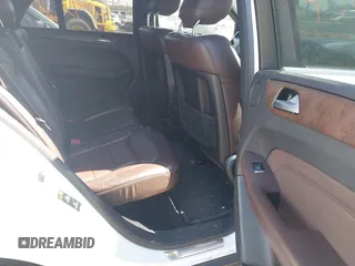2014 Mercedes-Benz M 350 with VIN 4JGDA5HB2EA379792, listed as a IAAI auction lot 42104545 with 148,292 mi miles and . Bid and sale history available at carsss.com. Image 8.