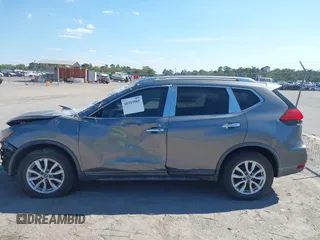 2017 Nissan Rogue SV with VIN KNMAT2MT7HP559334, listed as a IAAI auction lot 41913965 with 92,543 mi miles. Bid and sale history available at carsss.com. Image 14.