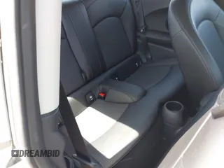 2017 MINI Hardtop Cooper с VIN WMWXP5C39H2D71459, выставлен на аукционе IAAI как лот 42111245 с пробегом 97 759 миль миль и . История ставок и продаж доступна на DreamBid. Изображение 8.