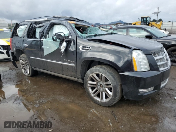 2013 Cadillac Escalade Platinum Edition with VIN 1GYS4DEF2DR129113, listed as a Copart auction lot 86379294 with 0 mi miles and Salvage Title. Bid and sale history available at carsss.com. Image 4.