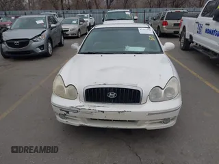 2003 Hyundai Sonata GLS with VIN KMHWF35H93A889013, listed as a IAAI auction lot 41751356 with 213,896 mi miles. Bid and sale history available at carsss.com. Image 6.