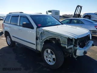 2007 Jeep Grand Cherokee Laredo with VIN 1J8HS48PX7C526787, listed as a IAAI auction lot 41193990 with 92,829 mi miles. Bid and sale history available at carsss.com. Image 1.