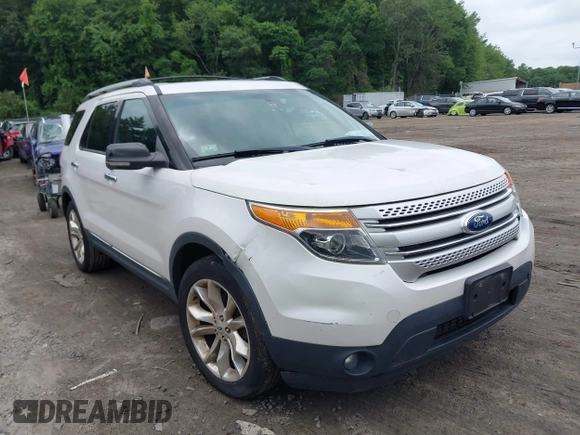 2012 Ford Explorer XLT with VIN 1FMHK8D8XCGA89725, listed as a IAAI auction lot 42632419 with 203,484 mi miles and . Bid and sale history available at DreamBid. Image 1.