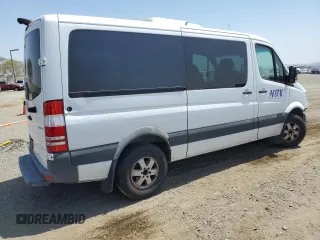2017 Mercedes-Benz Sprinter with VIN WDZPE7CD7HP534574, listed as a Copart auction lot 52471474 with Not Provided miles and Salvage Title. Bid and sale history available at DreamBid. Image 3.