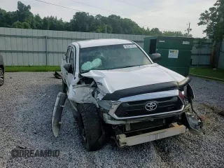 2015 Toyota Tacoma с VIN 5TFLU4EN3FX132165, выставлен на аукционе Copart как лот 62501525 с пробегом 180 887 миль миль и Списание • Salvage title. История ставок и продаж доступна на DreamBid. Изображение 13.