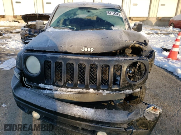 2014 Jeep Patriot Latitude with VIN 1C4NJPFB9ED531783, listed as a Copart auction lot 87758345 with 138,237 mi miles and Salvage Title. Bid and sale history available at carsss.com. Image 5.