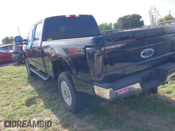 2017 Ford F-250 Lariat с VIN 1FT7W2BT2HEB89913, выставлен на аукционе IAAI как лот 41949233 с пробегом Не указан миль и . История ставок и продаж доступна на DreamBid. Изображение 3.