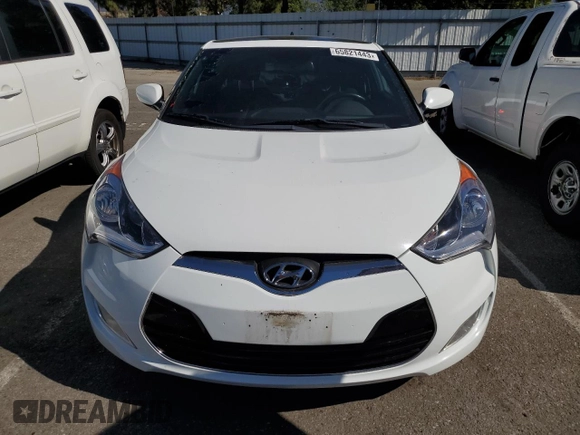 2016 Hyundai Veloster with VIN KMHTC6AD2GU289258, listed as a Copart auction lot 65821443 with 64,420 mi miles. Bid and sale history available at carsss.com. Image 5.