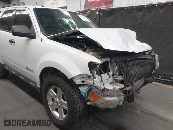 2011 Ford Escape Hybrid с VIN 1FMCU5K36BKC53834, выставлен на аукционе IAAI как лот 42255622 с пробегом 90 271 миль миль и . История ставок и продаж доступна на DreamBid. Изображение 6.