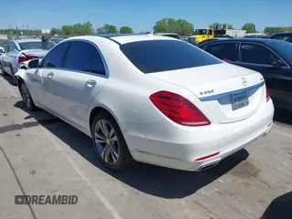 2014 Mercedes-Benz S with VIN WDDUG8FB4EA053974, listed as a IAAI auction lot 42057598 with 76,124 mi miles. Bid and sale history available at carsss.com. Image 3.