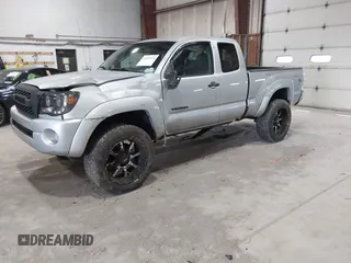 2009 Toyota Tacoma with VIN 5TEUU42N39Z608517, listed as a IAAI auction lot 42023414 with 162,133 mi miles. Bid and sale history available at carsss.com. Image 16.