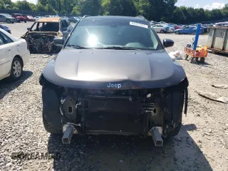 2018 Jeep Compass Limited z VIN 3C4NJDCBXJT222038, wystawiony jako Copart lot #64373335 z przebiegiem 121 822 mil mil oraz Szkoda całkowita • Salvage title. Historia ofert i sprzedaży dostępna na DreamBid. Obrazek 5.