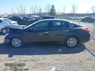 2016 Nissan Altima S with VIN 1N4AL3APXGC250109, listed as a IAAI auction lot 41884262 with 202,730 mi miles and . Bid and sale history available at DreamBid. Image 14.