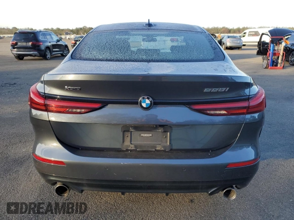2021 BMW 2 Series 228i xDrive with VIN WBA73AK00M7H62153, listed as a Copart auction lot 81811543 with 23,156 mi miles. Bid and sale history available at carsss.com. Image 6.