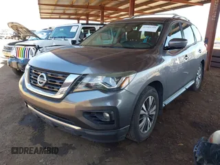2017 Nissan Pathfinder S with VIN 5N1DR2MN1HC637381, listed as a IAAI auction lot 42101268 with 76,215 mi miles and . Bid and sale history available at DreamBid. Image 2.