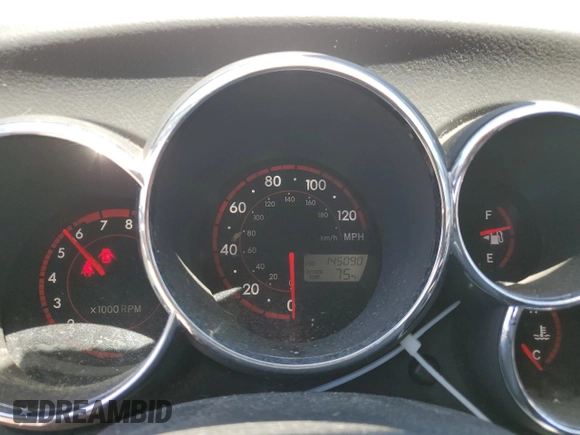 2008 Pontiac Vibe z VIN 5Y2SL65888Z402924, wystawiony jako Copart lot #58276875 z przebiegiem 145 090 mil mil oraz Czysty tytuł • Clean title. Historia ofert i sprzedaży dostępna na DreamBid. Obrazek 9.