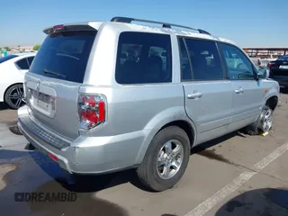 2006 Honda Pilot EX with VIN 5FNYF28436B028888, listed as a IAAI auction lot 42014594 with 219,180 mi miles and . Bid and sale history available at DreamBid. Image 4.