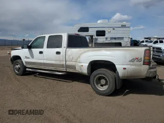 2005 GMC Sierra 3500 DRW Work Trk z VIN 1GTJK33215F873855, wystawiony jako Copart lot #44970565 z przebiegiem 214 306 mil mil oraz Szkoda całkowita • Salvage title. Historia ofert i sprzedaży dostępna na DreamBid. Obrazek 2.