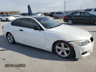 2011 BMW 3 Series 328i с VIN WBAKE5C53BE574318, выставлен на аукционе Copart как лот 87718835 с пробегом 113 604 миль миль и Чистый • Clean title. История ставок и продаж доступна на DreamBid. Изображение 4.