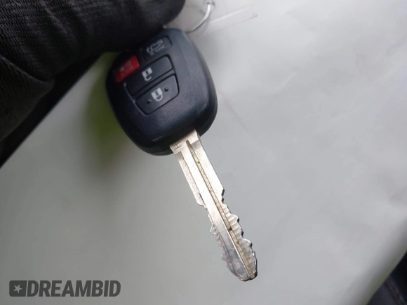 2018 Toyota Highlander LE с VIN 5TDBZRFH6JS903123, выставлен на аукционе IAAI как лот 41564004 с пробегом 109 852 миль миль и . История ставок и продаж доступна на DreamBid. Изображение 11.
