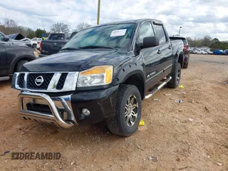 2012 Nissan Titan S with VIN 1N6AA0EC1CN322929, listed as a IAAI auction lot 41792414 with 124,182 mi miles. Bid and sale history available at carsss.com. Image 17.