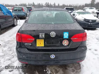 2014 Volkswagen Jetta Sedan S with VIN 3VW2K7AJ1EM217710, listed as a IAAI auction lot 41660771 with 73,680 mi miles. Bid and sale history available at carsss.com. Image 16.