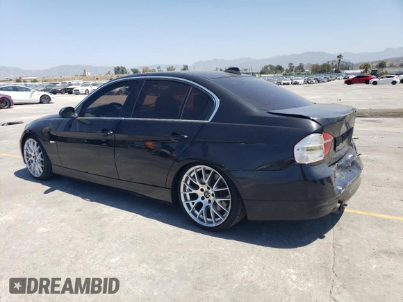 2007 BMW 3 Series 335i z VIN WBAVB73577VF54567, wystawiony jako Copart lot #56411365 z przebiegiem 136 341 mil mil oraz Szkoda całkowita • Salvage title. Historia ofert i sprzedaży dostępna na DreamBid. Obrazek 2.