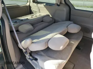 2000 Ford Windstar LX with VIN 2FMZA5149YBC10637, listed as a Copart auction lot 74140104 with 105,704 mi miles and Salvage Title. Bid and sale history available at carsss.com. Image 12.