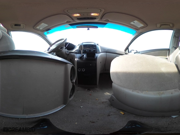 2010 Toyota Sienna CE with VIN 5TDKK4CC9AS311702, listed as a IAAI auction lot 41586415 with 206,453 mi miles. Bid and sale history available at carsss.com. Image 18.