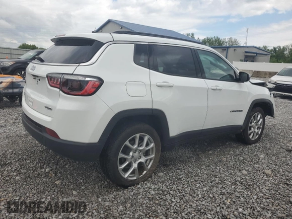 2023 Jeep Compass Latitude Lux с VIN 3C4NJDFN4PT532474, выставлен на аукционе Copart как лот 58129485 с пробегом 19 818 миль миль и Списание • Salvage title. История ставок и продаж доступна на DreamBid. Изображение 3.