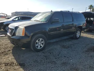 2013 GMC Yukon XL SLT with VIN 1GKS1KE00DR353032, listed as a Copart auction lot 54448785 with 299,286 mi miles and Salvage Title. Bid and sale history available at DreamBid. Image 1.