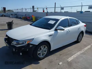 2016 Kia Optima LX z VIN 5XXGT4L3XGG019697, wystawiony jako IAAI lot #42449350 z przebiegiem 87 769 mil mil oraz . Historia ofert i sprzedaży dostępna na DreamBid. Obrazek 2.