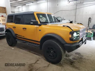 2022 Ford Bronco z VIN 1FMEE5DP6NLA78473, wystawiony jako Copart lot #60377125 z przebiegiem 36 566 mil mil oraz Szkoda całkowita • Salvage title. Historia ofert i sprzedaży dostępna na DreamBid. Obrazek 4.