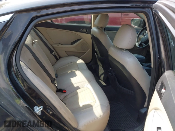 2011 Kia Optima LX with VIN KNAGM4A71B5055033, listed as a IAAI auction lot 42047870 with 286,173 mi miles and . Bid and sale history available at carsss.com. Image 7.