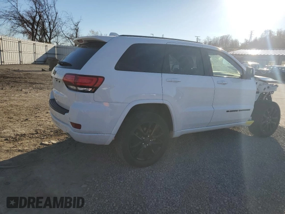 2022 Jeep Grand Cherokee WK Laredo E with VIN 1C4RJFAG5NC113970, listed as a Copart auction lot 79946364 with 35,090 mi miles and Salvage Title. Bid and sale history available at carsss.com. Image 3.