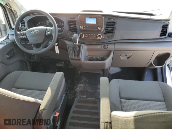 2024 Ford Transit Passenger XL with VIN 1FBAX2Y8XRKB30153, listed as a Copart auction lot 44428625 with 1,382 mi miles and Salvage Title. Bid and sale history available at carsss.com. Image 8.