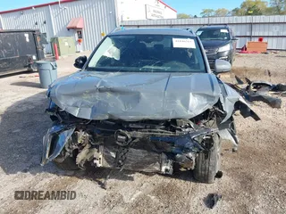 2022 Volkswagen Taos SE z VIN 3VVLX7B26NM077297, wystawiony jako IAAI lot #41846563 z przebiegiem 63 161 mil mil oraz . Historia ofert i sprzedaży dostępna na DreamBid. Obrazek 6.