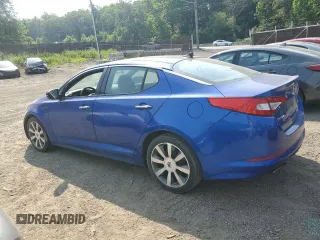 2013 Kia Optima SX z VIN 5XXGR4A68DG090873, wystawiony jako Copart lot #60827825 z przebiegiem Nie podano mil oraz Szkoda całkowita • Salvage title. Historia ofert i sprzedaży dostępna na DreamBid. Obrazek 2.