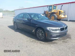 2017 BMW 5 Series 530i xDrive with VIN WBAJA7C33HG905610, listed as a IAAI auction lot 42107300 with 116,301 mi miles and . Bid and sale history available at carsss.com. Image 1.