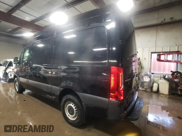 2021 Mercedes-Benz Sprinter with VIN W1Y4DBHY5MT050114, listed as a Copart auction lot 46588025 with 26,080 mi miles and Salvage Title. Bid and sale history available at DreamBid. Image 2.