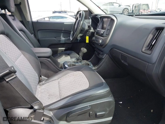 2016 Chevrolet Colorado 2WD Z71 with VIN 1GCGSDE32G1162011, listed as a IAAI auction lot 41777591 with 104,777 mi miles. Bid and sale history available at carsss.com. Image 5.