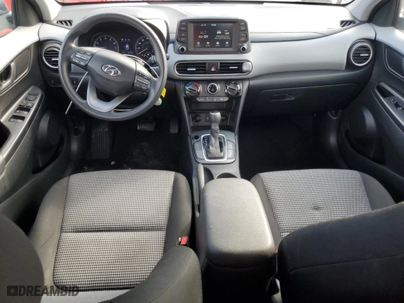 2020 Hyundai Kona SE with VIN KM8K12AAXLU447338, listed as a Copart auction lot 87731175 with 64,192 mi miles and Salvage Title. Bid and sale history available at carsss.com. Image 8.