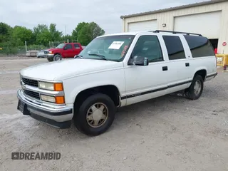 1999 Chevrolet Suburban with VIN 3GNEC16RXXG169156, listed as a IAAI auction lot 41981088 with 229,783 mi miles and . Bid and sale history available at DreamBid. Image 2.