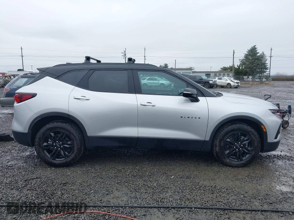 2022 Chevrolet Blazer LT with VIN 3GNKBJRS5NS146110, listed as a IAAI auction lot 41528562 with 27,761 mi miles and . Bid and sale history available at DreamBid. Image 13.
