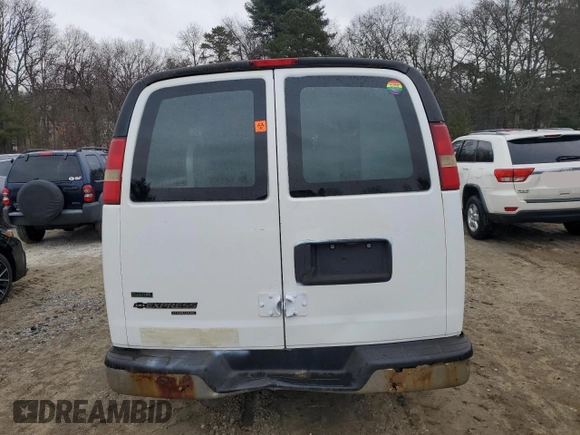 2011 Chevrolet Express Cargo z VIN 1GCZGTCG4B1109832, wystawiony jako Copart lot #85140514 z przebiegiem Nie podano mil oraz Czysty tytuł • Clean title. Historia ofert i sprzedaży dostępna na DreamBid. Obrazek 6.