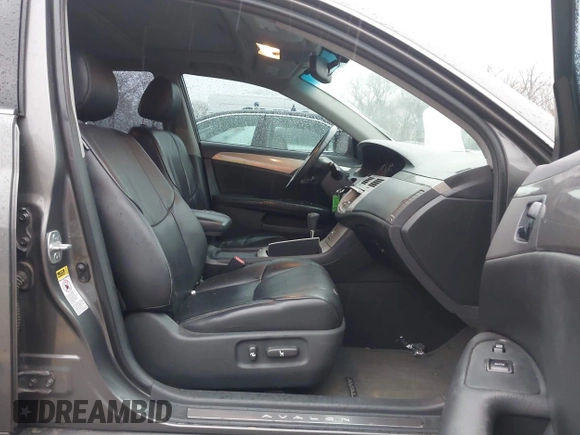 2007 Toyota Avalon XL with VIN 4T1BK36BX7U238496, listed as a IAAI auction lot 41706820 with 162,027 mi miles. Bid and sale history available at carsss.com. Image 5.