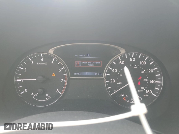 2018 Nissan Pathfinder SV with VIN 5N1DR2MM2JC646684, listed as a Copart auction lot 57104425 with 95,718 mi miles and Salvage title. Bid and sale history available at DreamBid. Image 9.