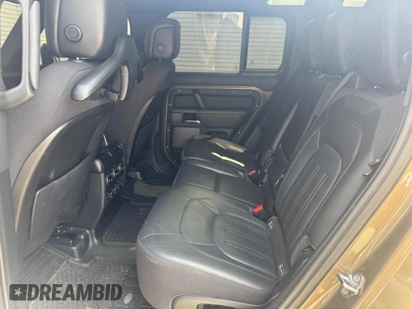 2020 Land Rover Defender X z VIN SALEXEEU1L2033276, wystawiony jako Copart lot #64449055 z przebiegiem 75 389 mil mil oraz Czysty tytuł • Clean title. Historia ofert i sprzedaży dostępna na DreamBid. Obrazek 6.